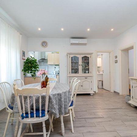 Apartman Duje Trogir Ngoại thất bức ảnh